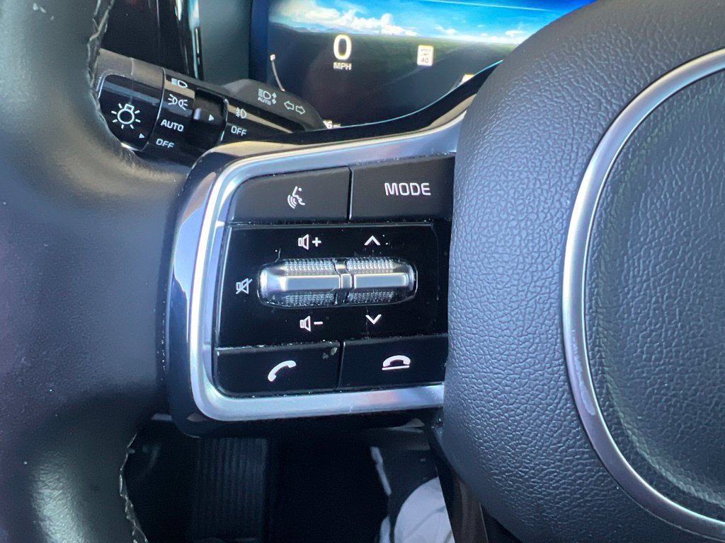 Used 2023 Kia Sorento SX AWD/4WD image 55
