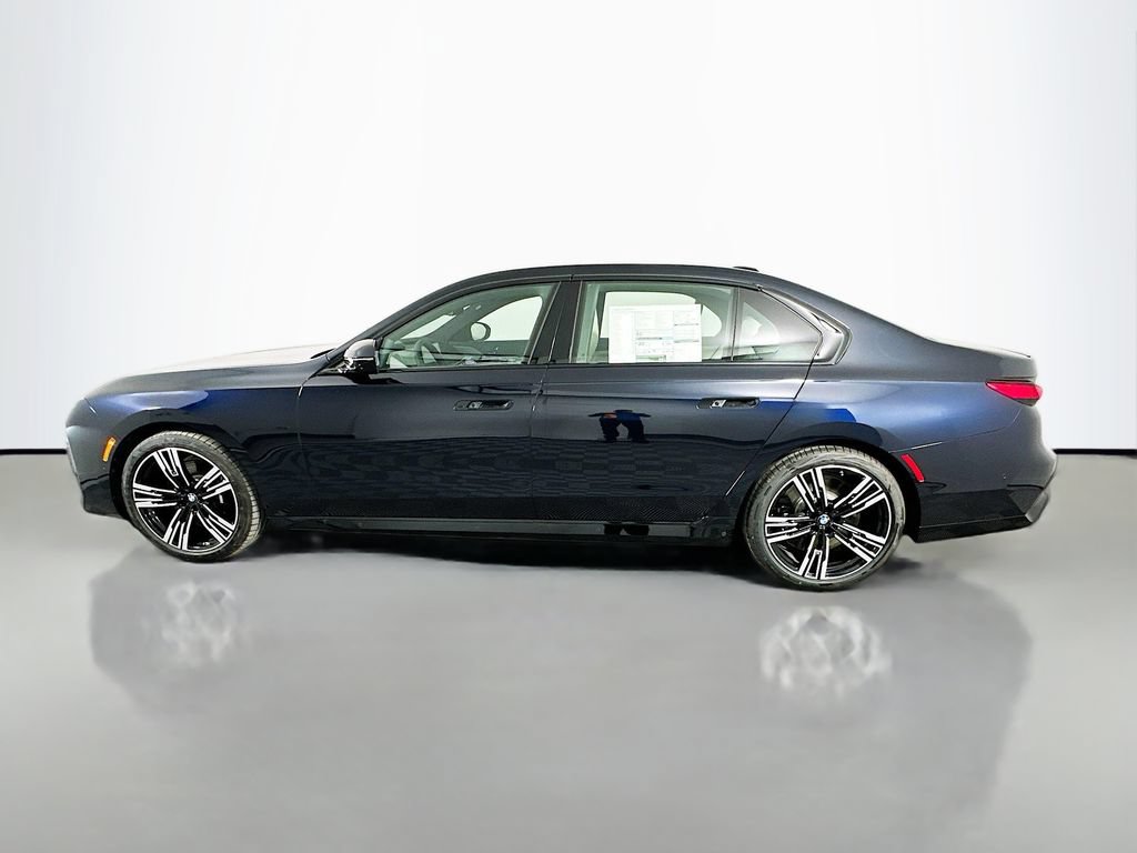 Used 2026 BMW 760i xDrive w/ Executive Package AWD/4WD image 8
