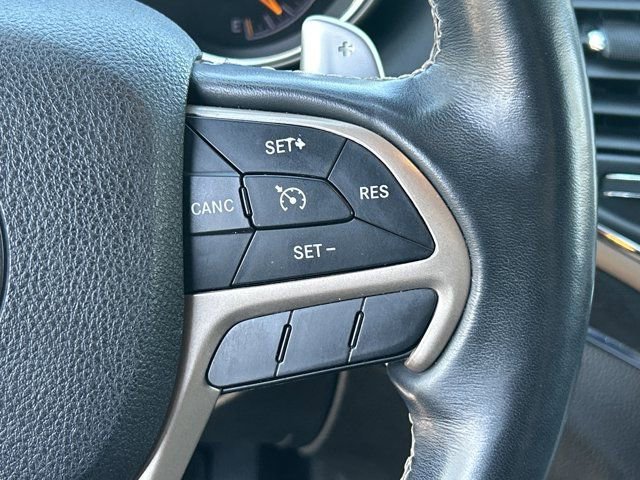 Used 2016 Jeep Grand Cherokee Limited image 31