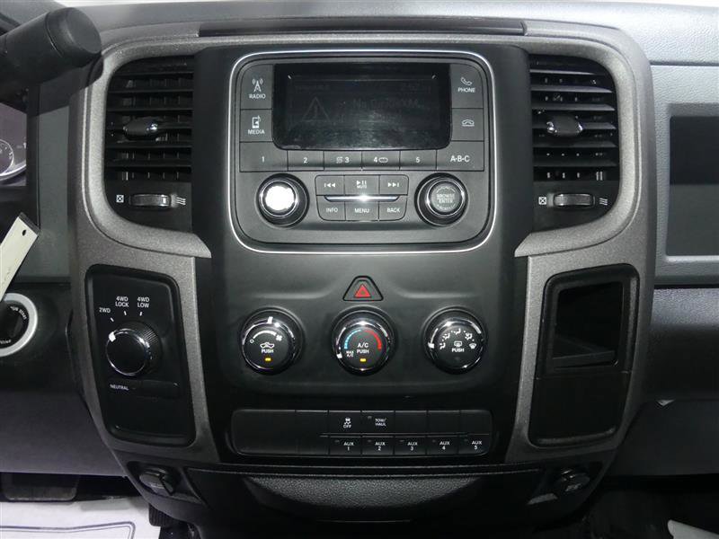 Used 2016 RAM 2500 Tradesman w/ Chrome Appearance Group image 29