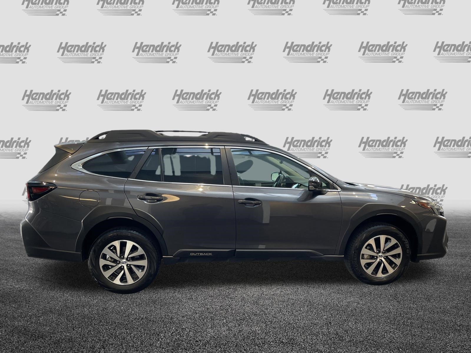 Used 2025 Subaru Outback Premium w/ Popular Package #1A AWD/4WD image 11
