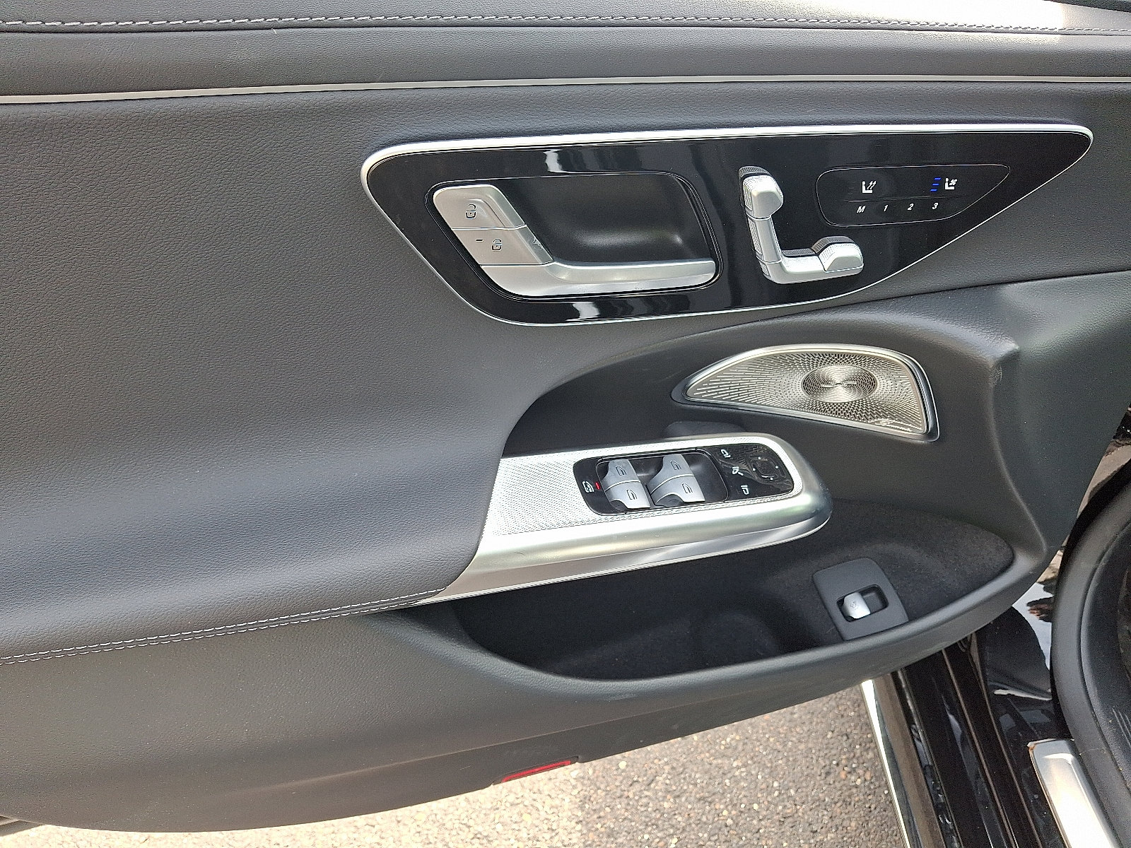New 2026 Mercedes-Benz E 450 4MATIC Sedan image 10
