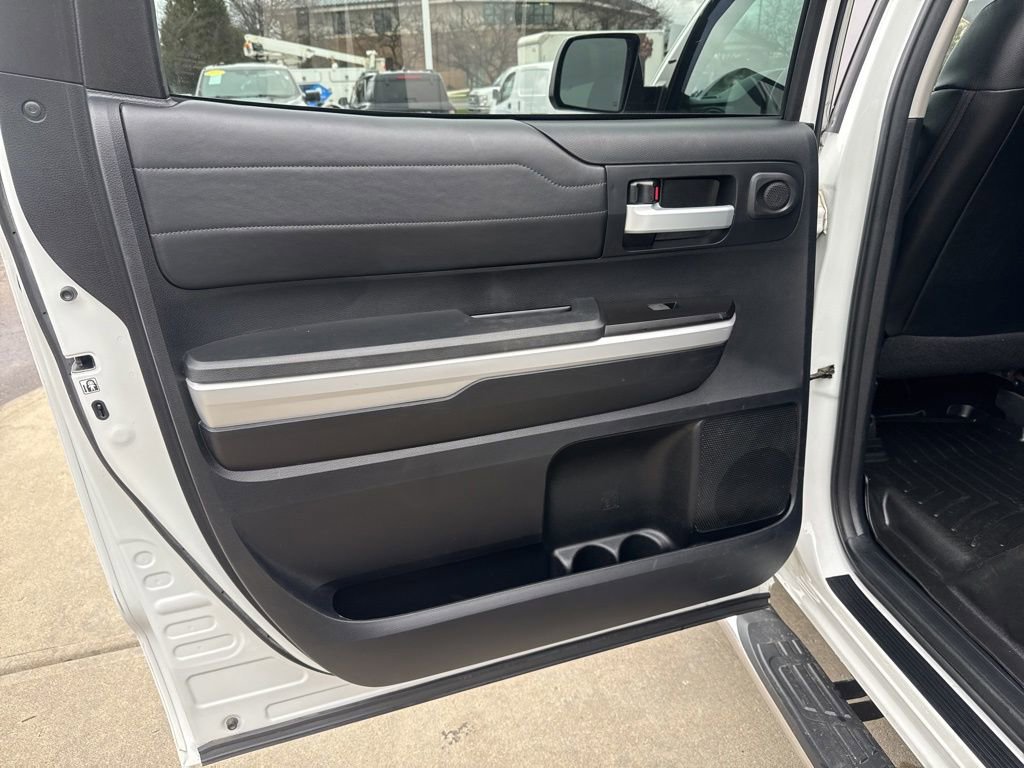 Used 2018 Toyota Tundra Limited image 25