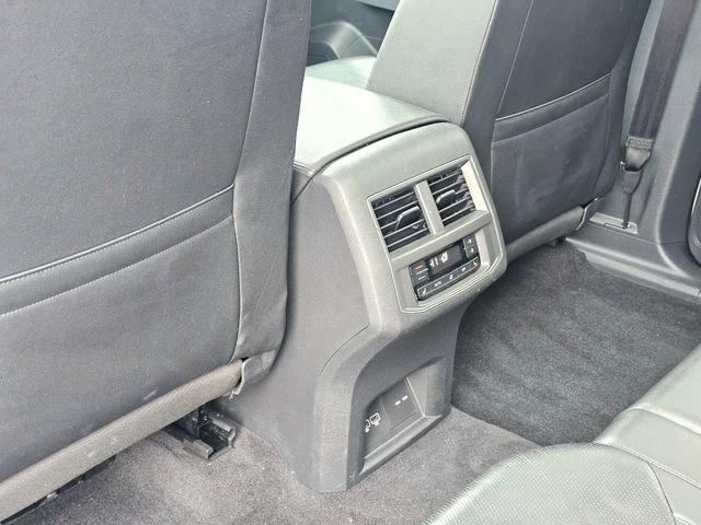 Used 2018 Volkswagen Atlas SEL Premium image 26