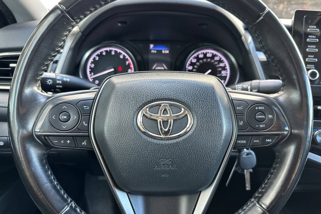 Used 2021 Toyota Camry SE FWD image 22
