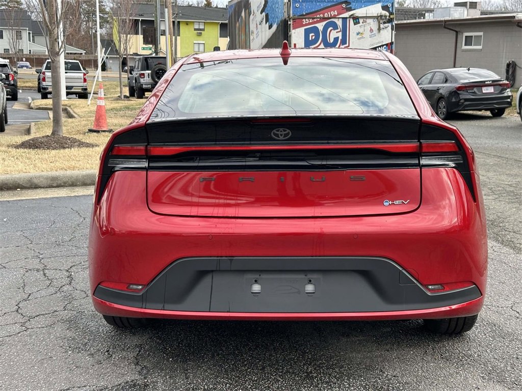 Used 2024 Toyota Prius LE image 21