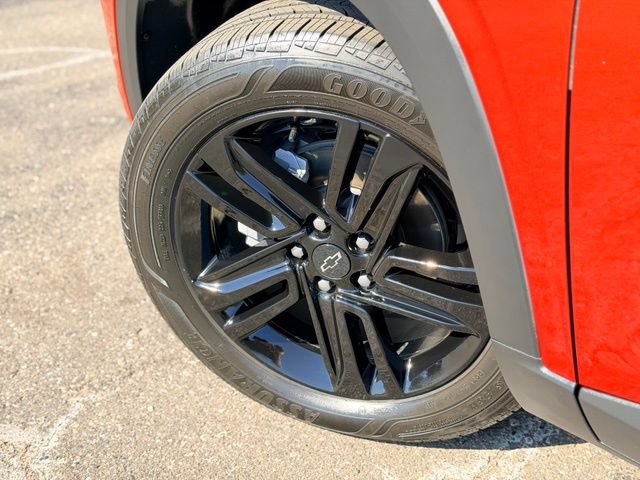 Used 2024 Chevrolet Trax ACTIV w/ Sunroof Package FWD image 27