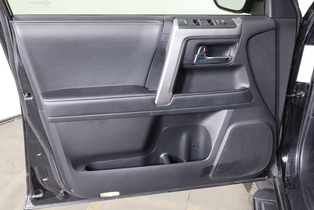 Used 2021 Toyota 4Runner SR5 Premium AWD/4WD image 19