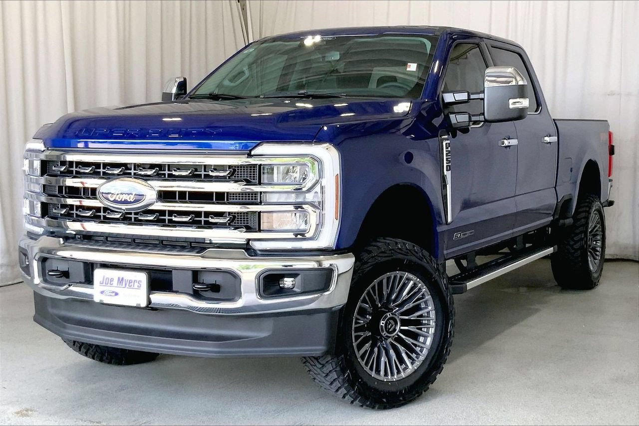 Used 2026 Ford F250 Lariat AWD/4WD image 12