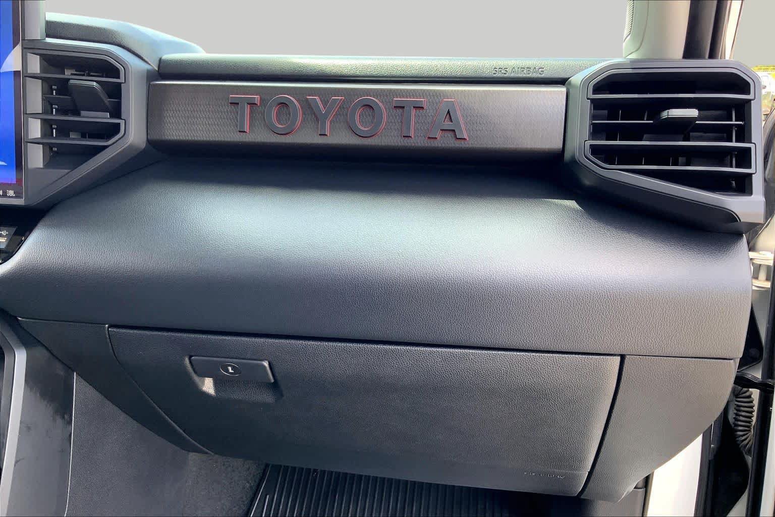 Used 2022 Toyota Tundra TRD Pro AWD/4WD image 18