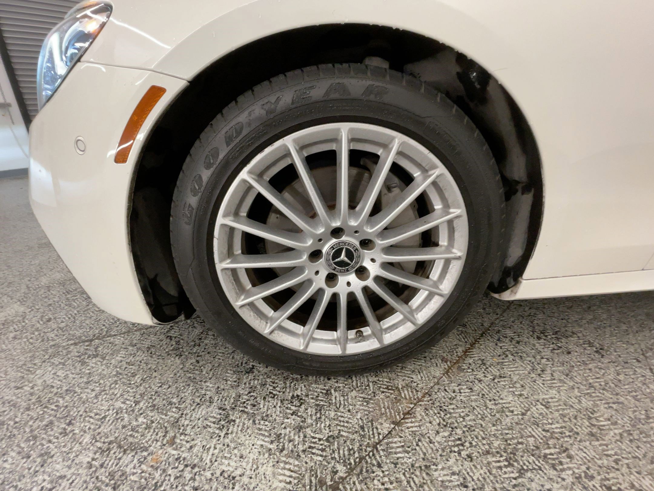 Used 2022 Mercedes-Benz E 350 Sedan image 12