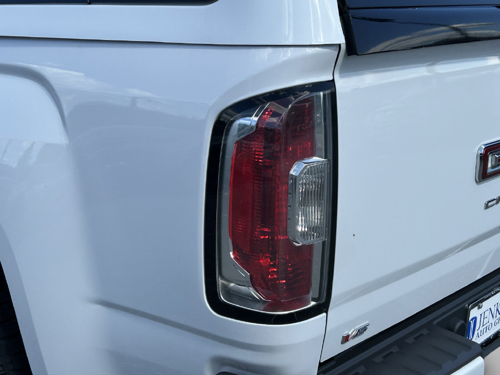 Used 2022 GMC Canyon AT4 AWD/4WD image 14