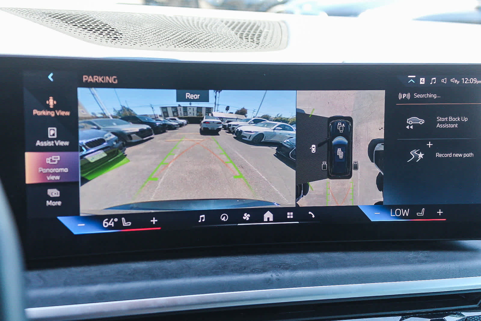 Used 2025 BMW X5 sDrive40i w/ M Sport Package RWD image 30