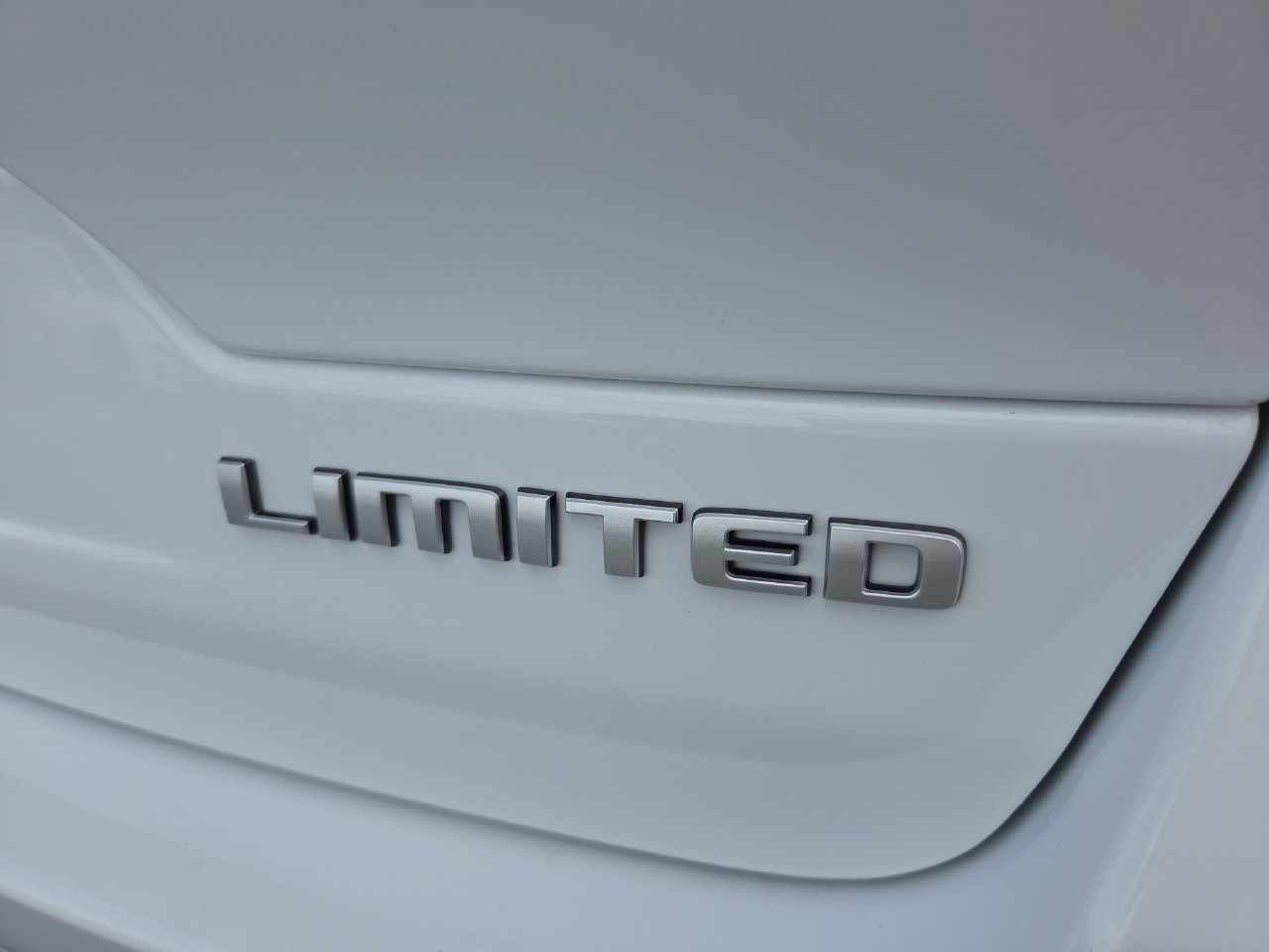 New 2027 Jeep Grand Cherokee Limited AWD/4WD image 34