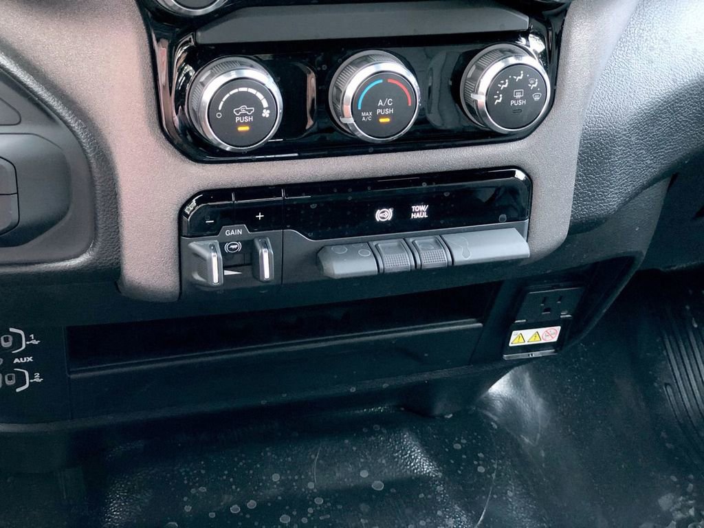 New 2026 RAM 3500 Tradesman image 21