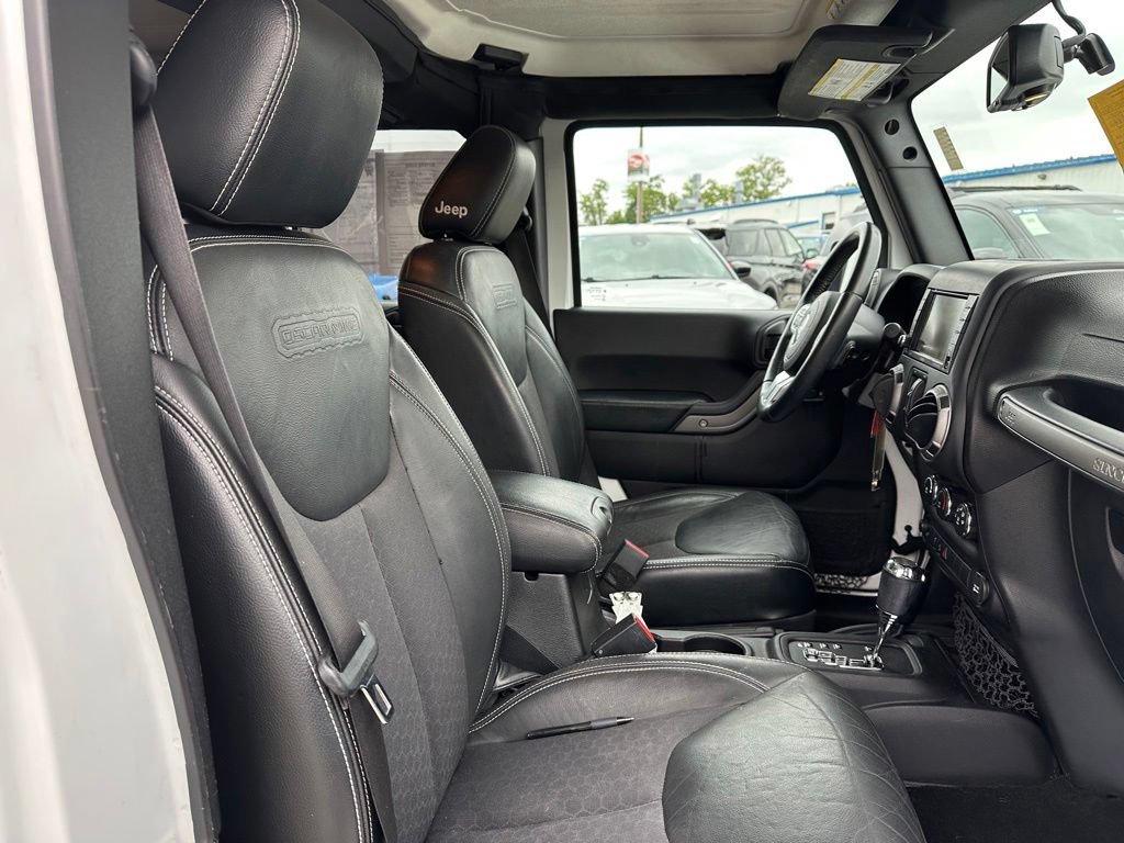 Used 2016 Jeep Wrangler Unlimited Sport AWD/4WD image 14