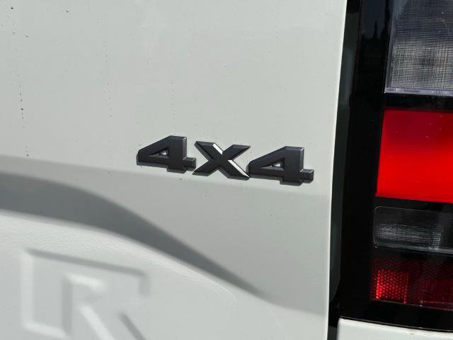 New 2026 Nissan Frontier SV w/ Tow Package image 8