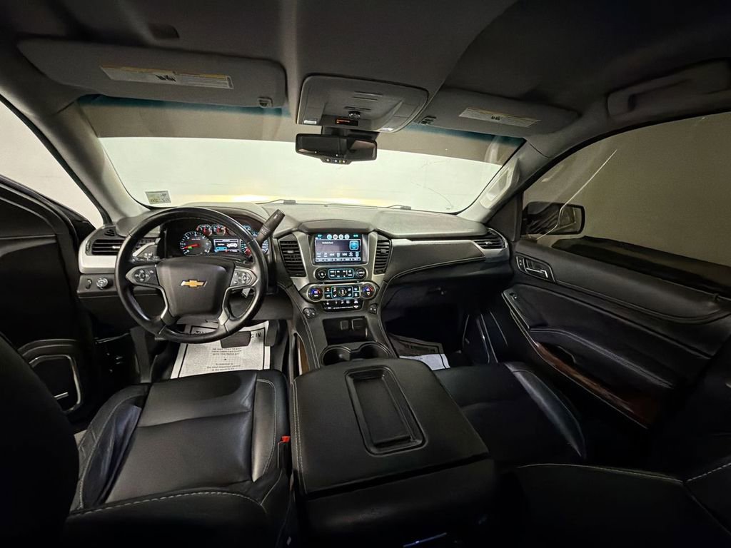 Used 2019 Chevrolet Tahoe LT w/ Off-Road Package AWD/4WD image 18