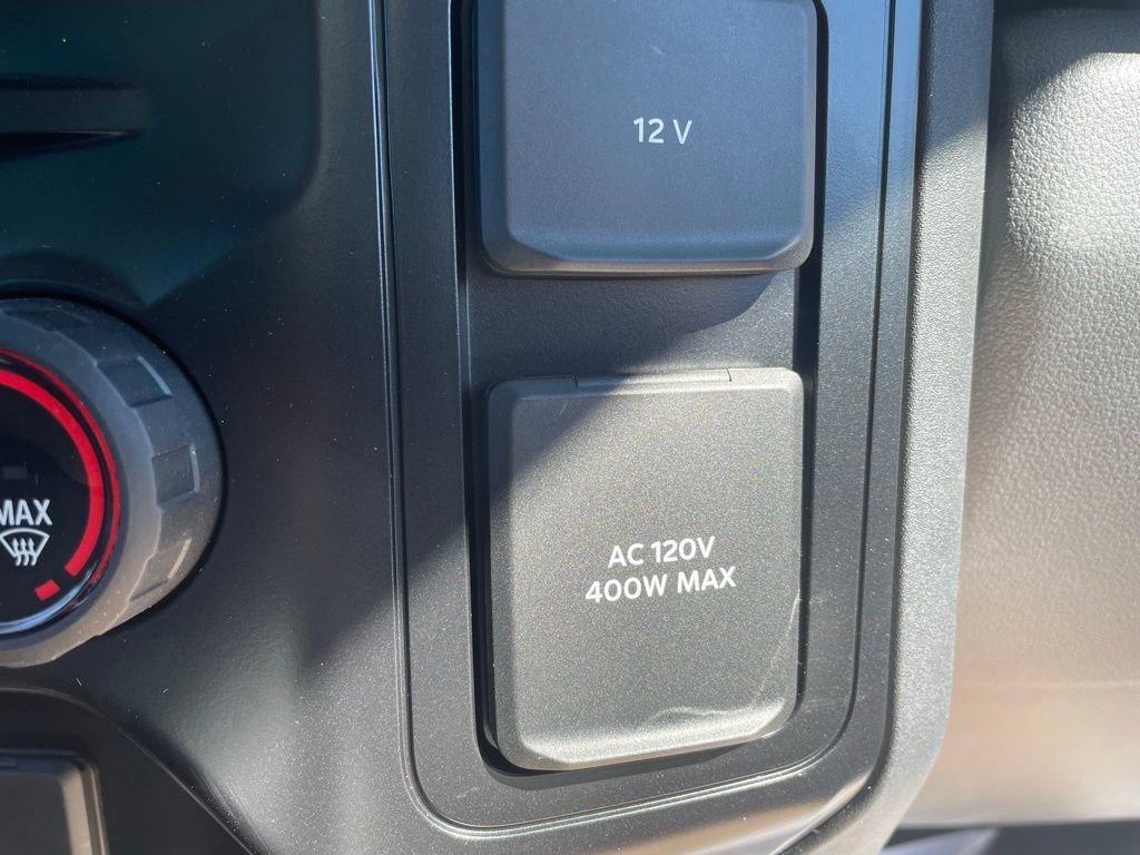 New 2025 Ford F550 4x4 Regular Cab Super Duty image 13