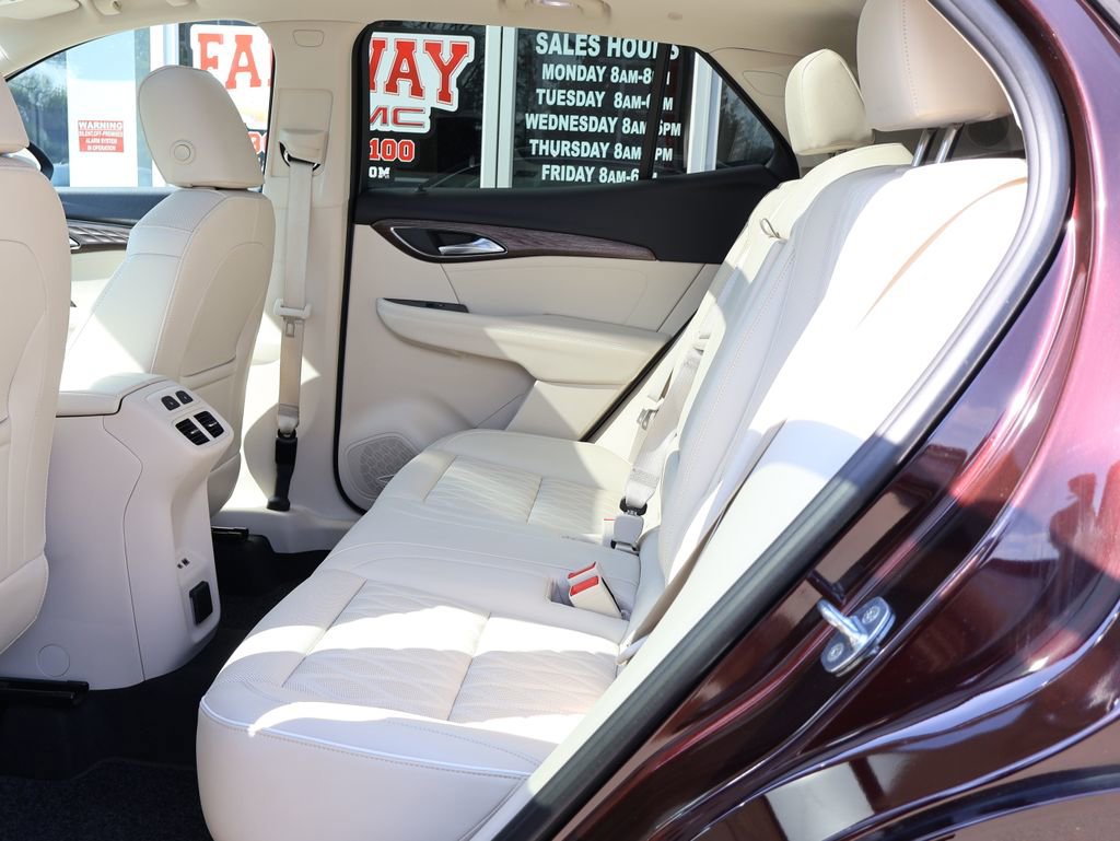 Used 2023 Buick Envision Avenir AWD/4WD image 26