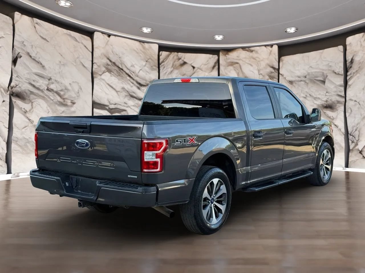 Used 2019 Ford F150 XL w/ Equipment Group 101A Mid RWD image 6