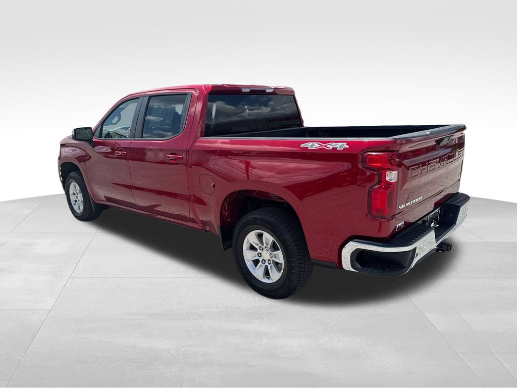 Used 2022 Chevrolet Silverado 1500 LT AWD/4WD image 4