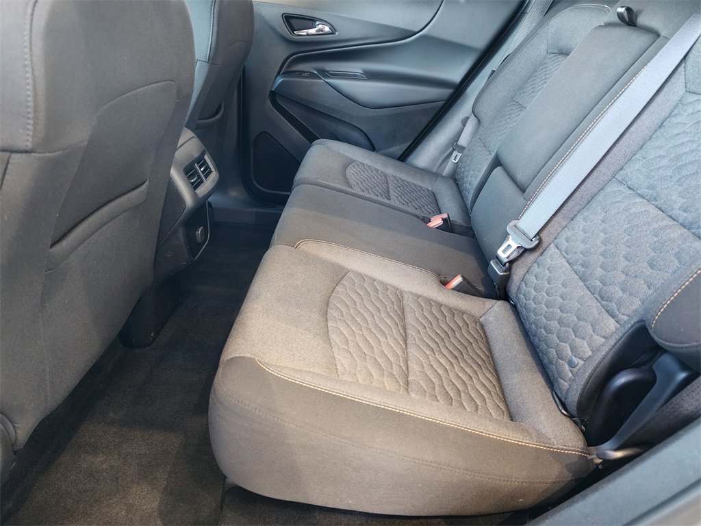 Used 2018 Chevrolet Equinox LT image 14