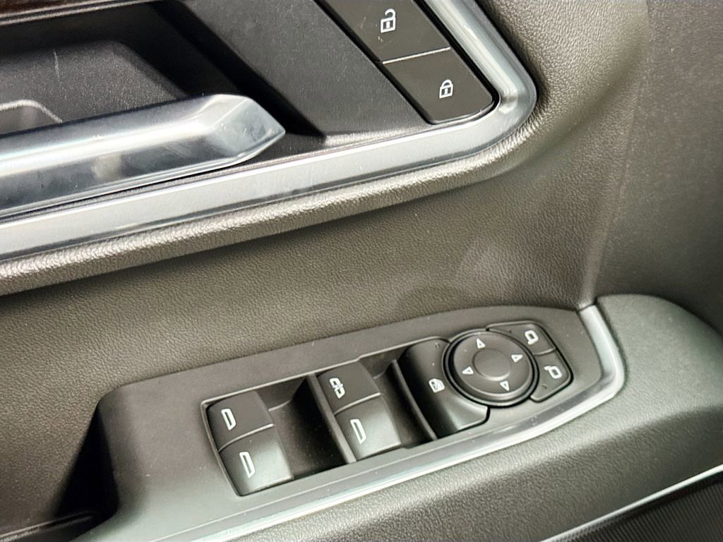 New 2026 GMC Sierra 1500 SLE w/ Preferred Package image 18