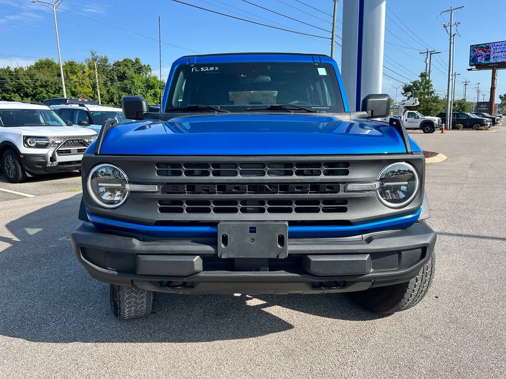 Used 2023 Ford Bronco 4-Door AWD/4WD image 2