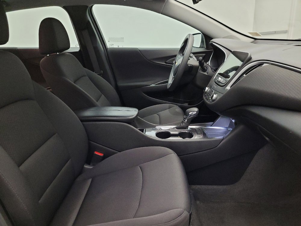 Used 2024 Chevrolet Malibu LT image 21