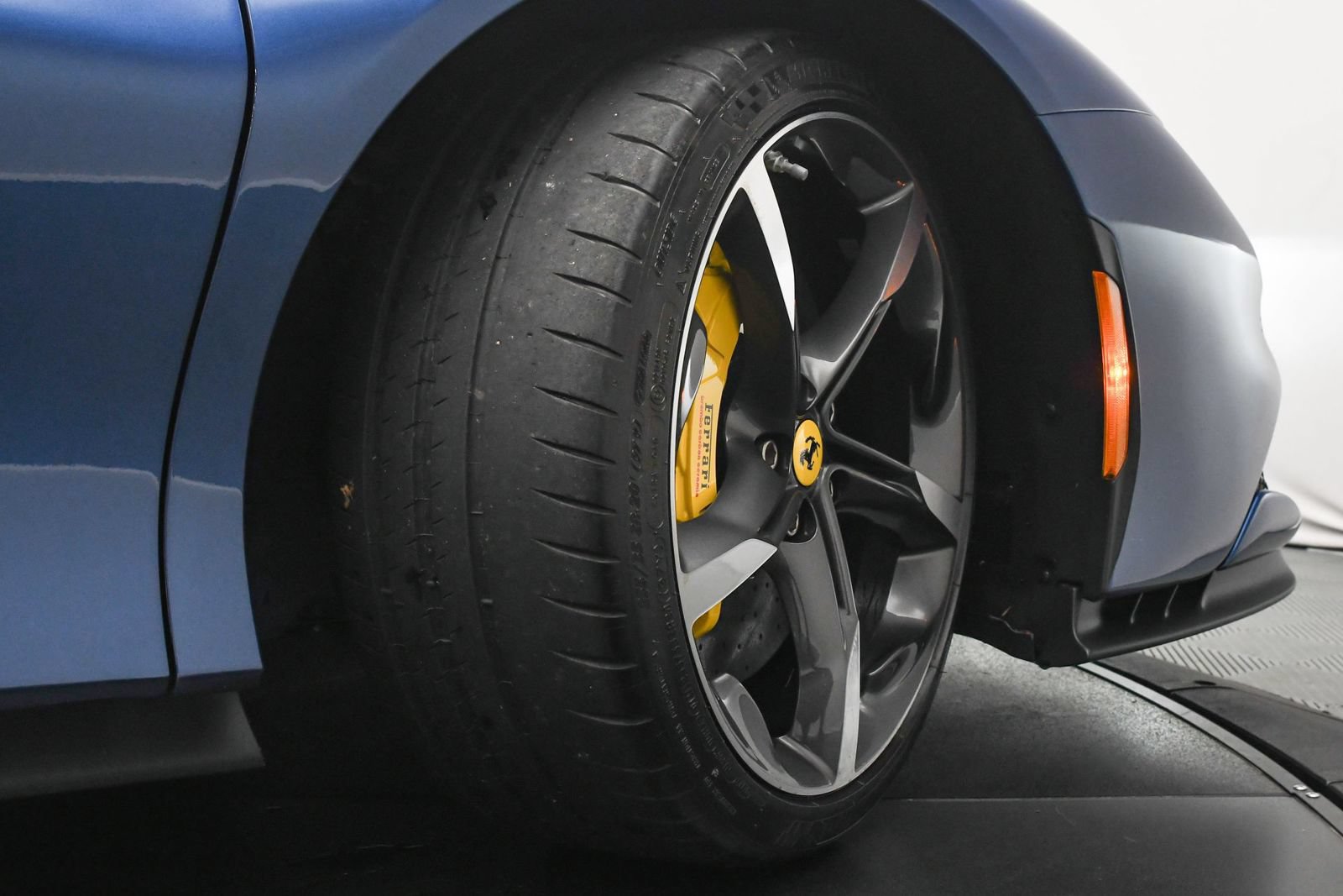 Used 2021 Ferrari SF90 Stradale AWD/4WD image 28