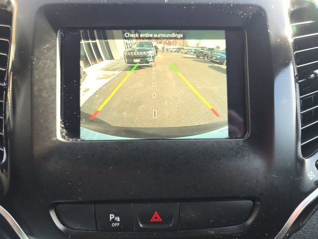 Certified 2019 Jeep Cherokee Latitude Plus image 20