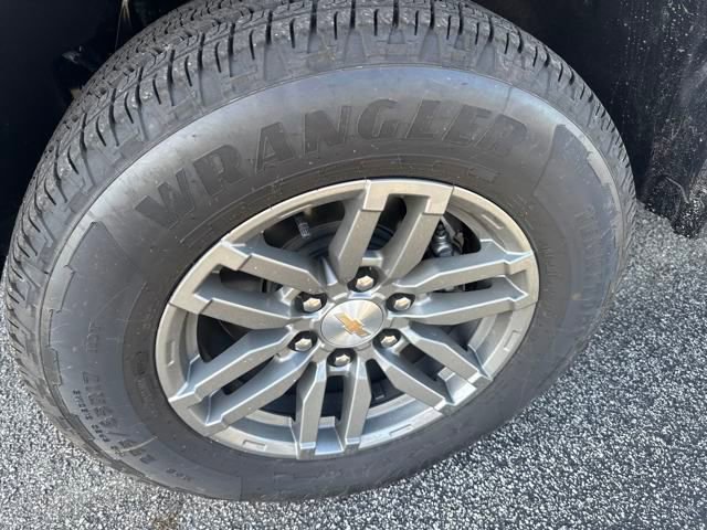 New 2025 Chevrolet Colorado LT w/ LT Convenience Package image 18