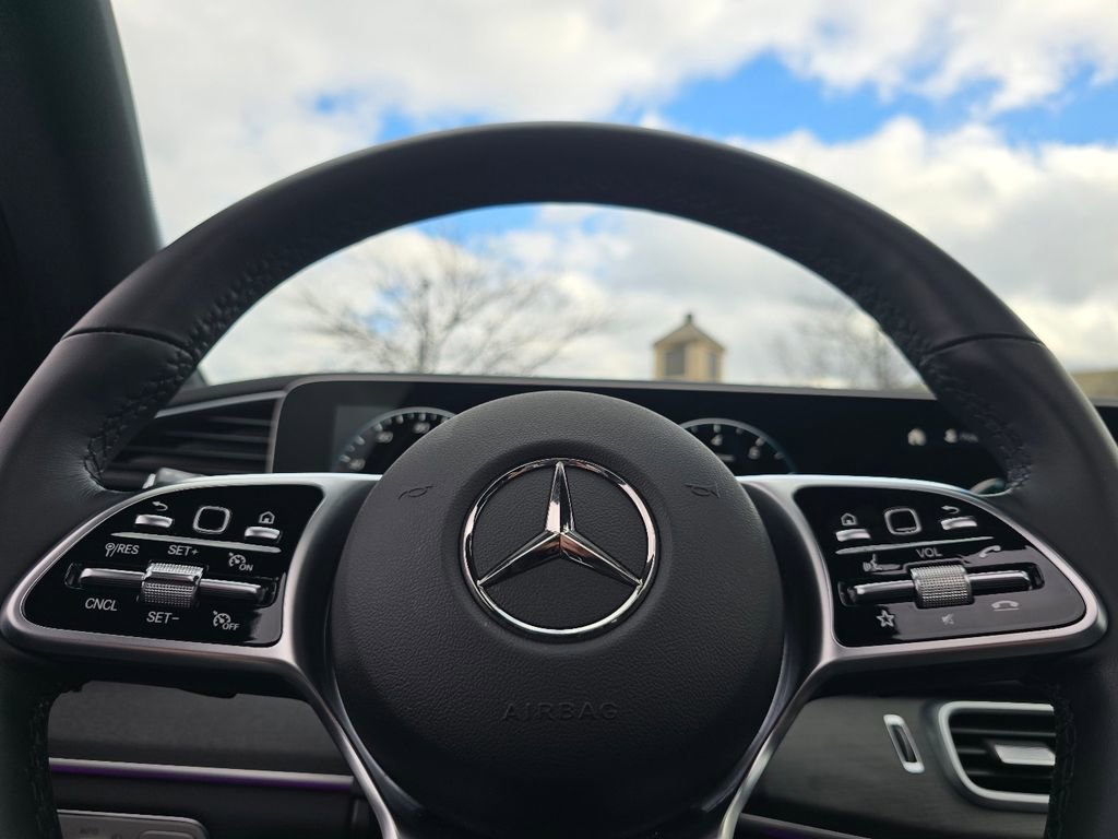 Certified 2023 Mercedes-Benz GLE 350 4MATIC w/ Premium Package image 31