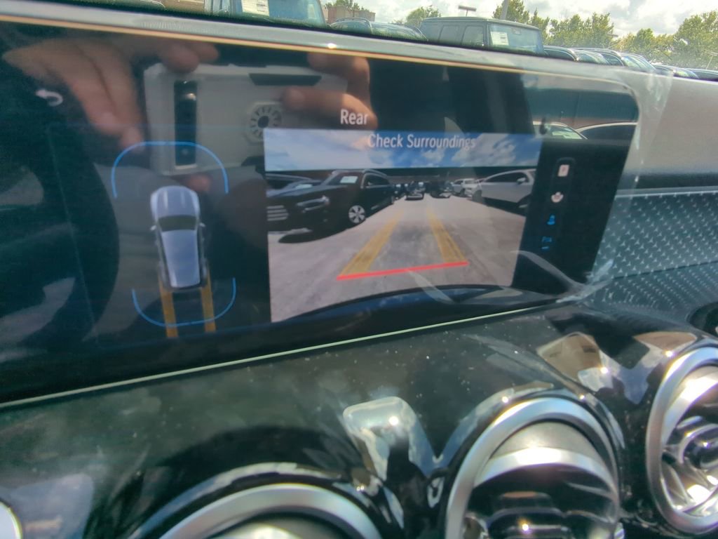 New 2025 Mercedes-Benz GLB 250 GLB 250 image 7