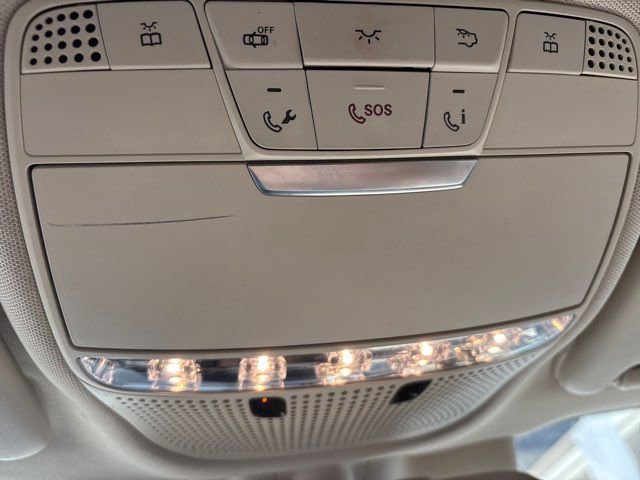 Used 2017 Mercedes-Benz GLC 300 4MATIC w/ Premium 3 Package image 43