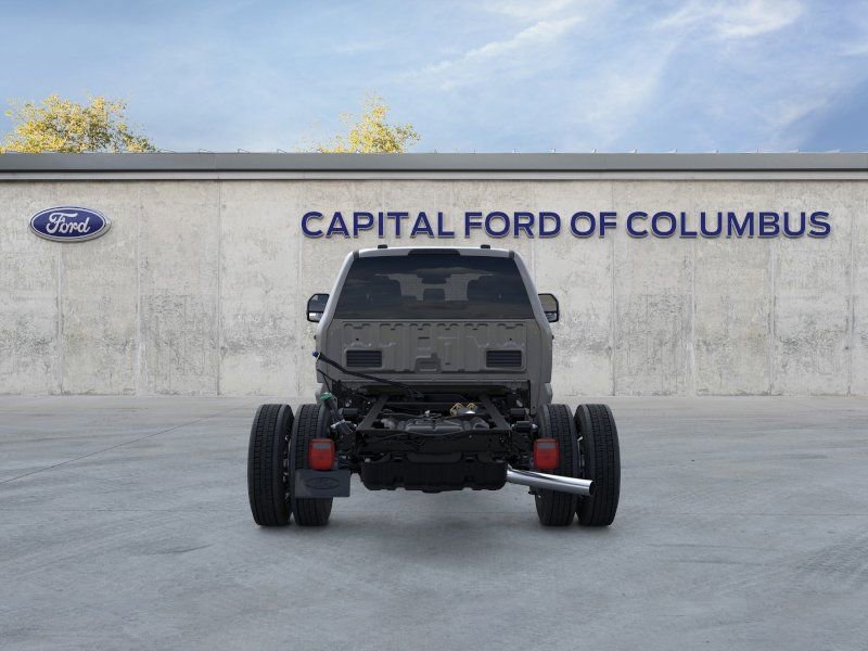 New 2026 Ford F550 4x4 Crew Cab Super Duty w/ XLT Value Package image 7
