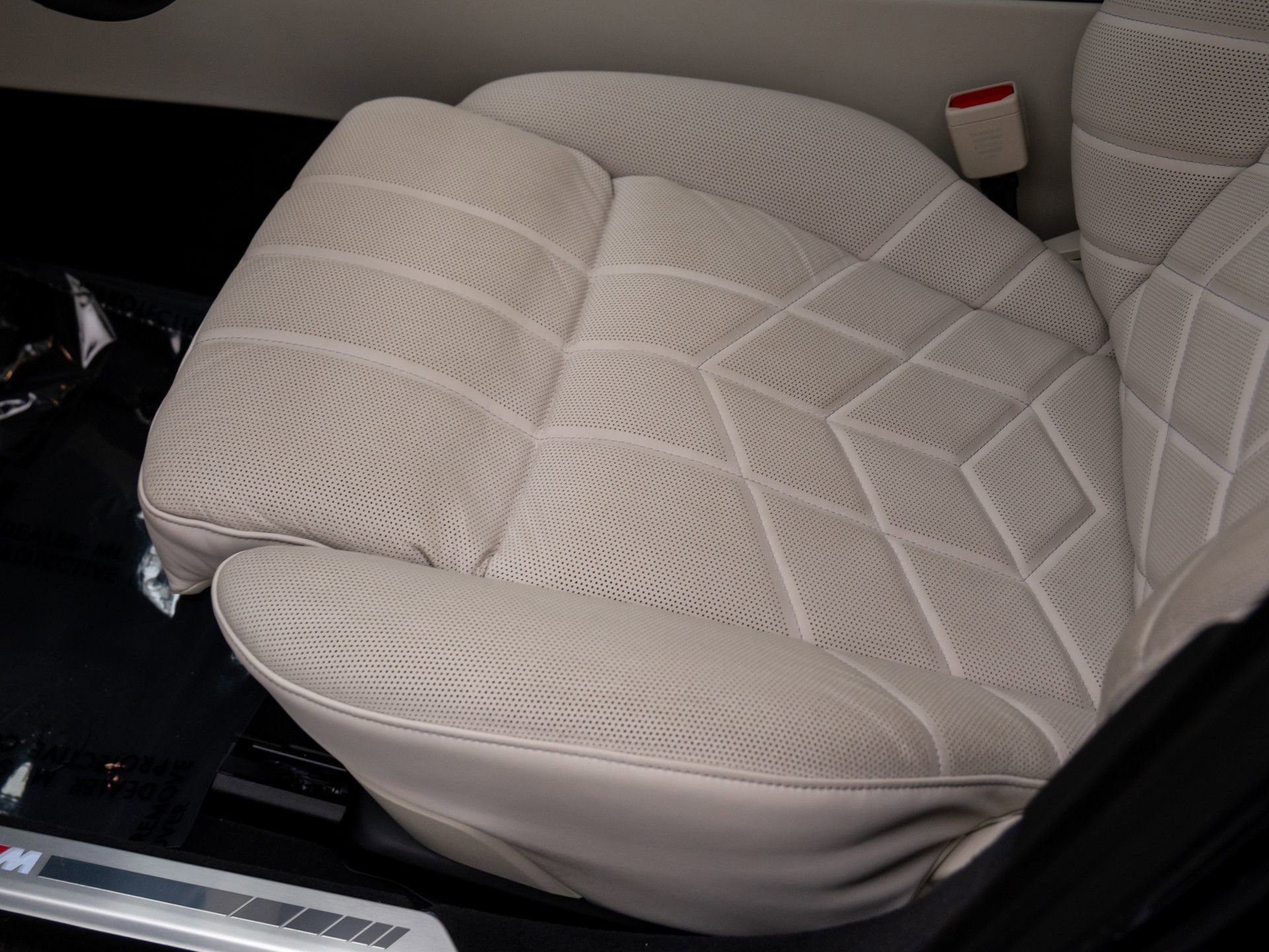 Used 2025 BMW 760i xDrive 760i xDrive w/ Executive Package image 16