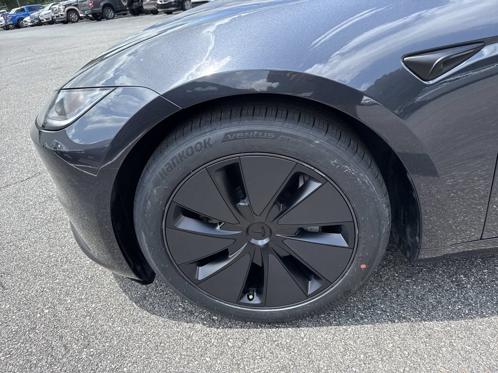 Used 2025 Tesla Model 3 Long Range AWD/4WD image 11