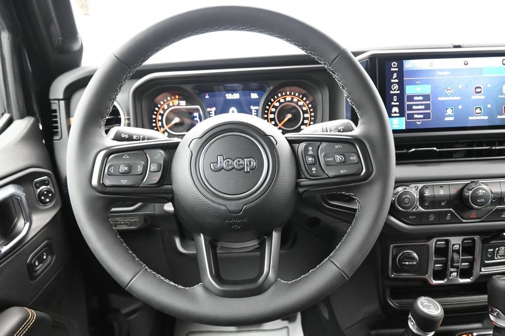 Used 2026 Jeep Gladiator Sport AWD/4WD image 14