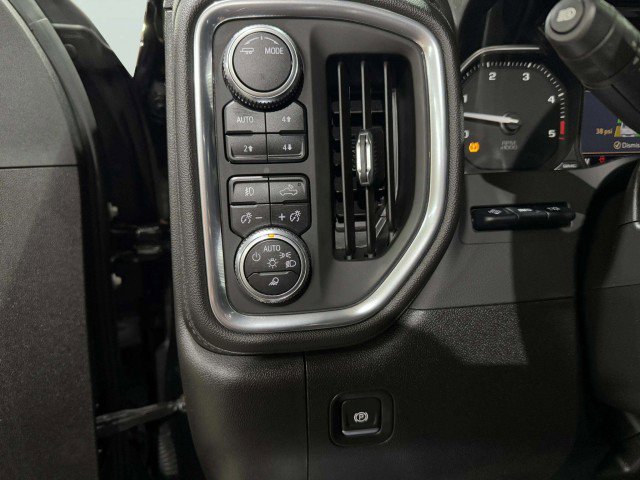 Used 2022 GMC Sierra 2500 Denali w/ Denali Black Diamond Edition image 33