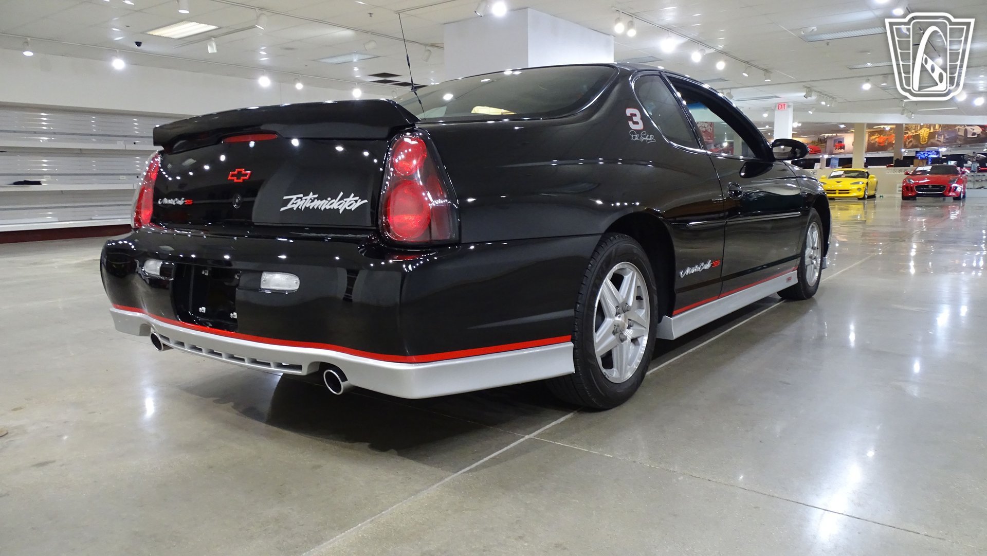 Used 2002 Chevrolet Monte Carlo SS w/ Pace Car Replica Pkg FWD image 15
