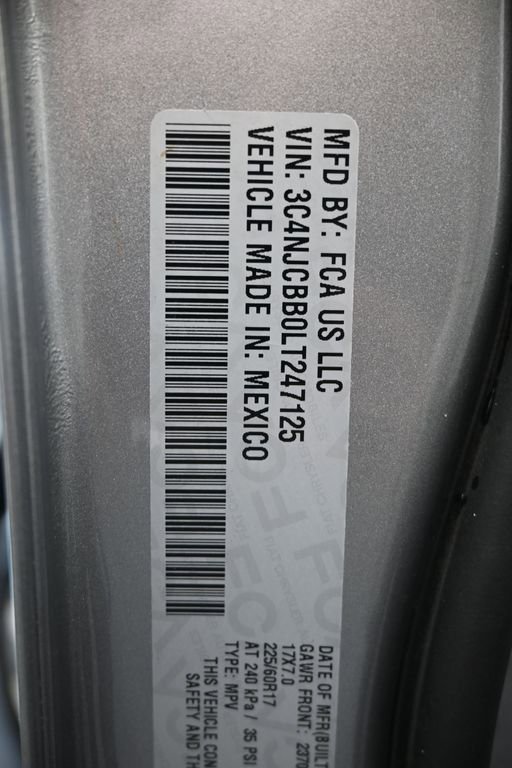 Used 2020 Jeep Compass Latitude image 25