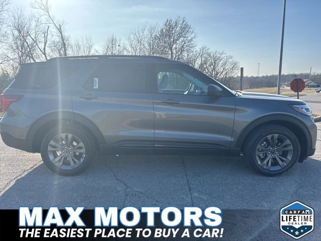 New 2026 Ford Explorer Active w/ Active Comfort Package image 3