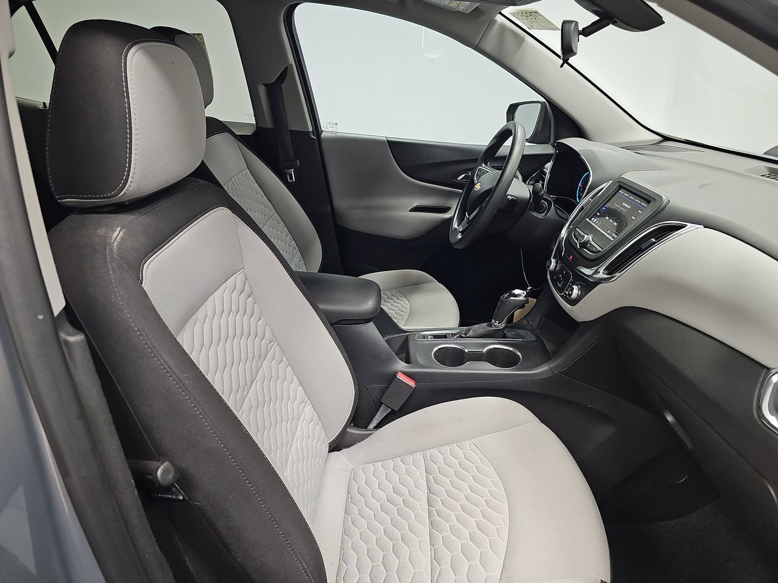 Used 2019 Chevrolet Equinox LT FWD image 11