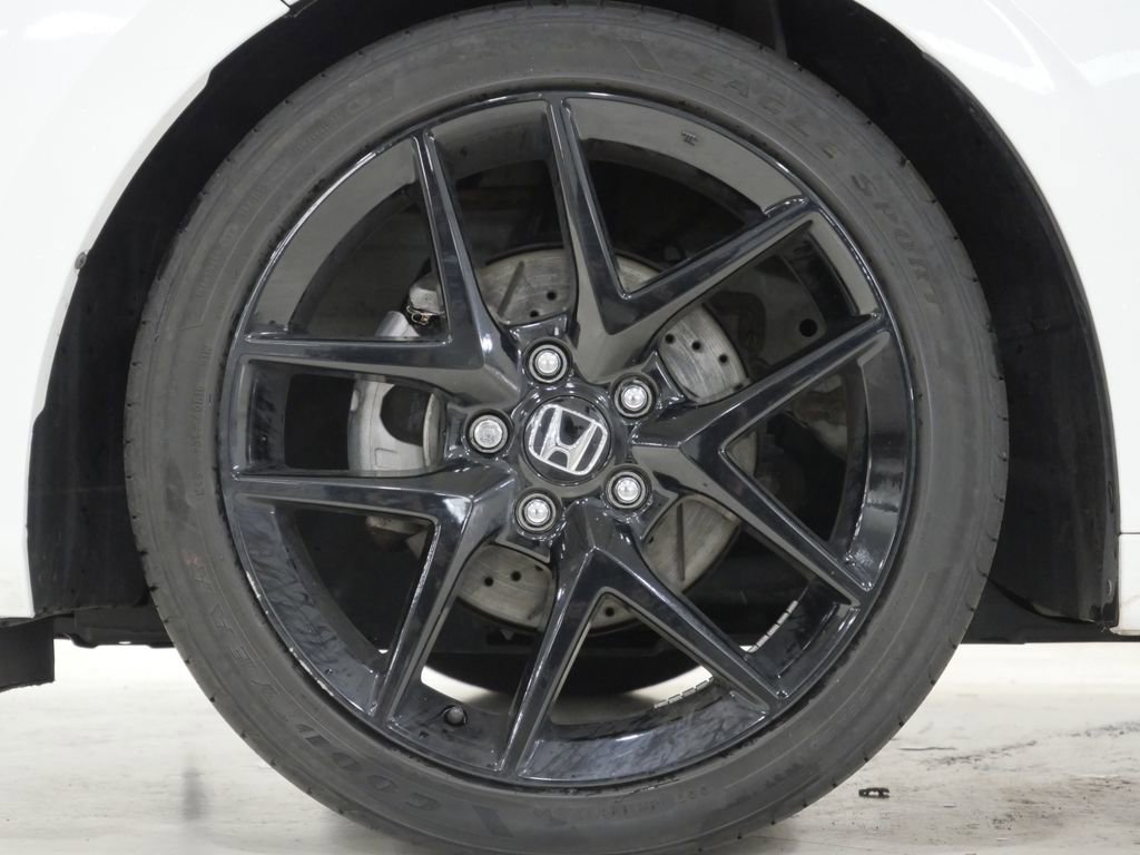 Used 2023 Honda Civic Sport image 9