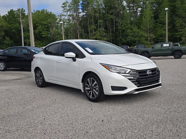 New 2025 Nissan Versa SV w/ Trunk Package FWD image 2