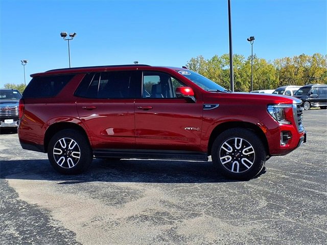 Used 2024 GMC Yukon AT4 w/ AT4 Premium Package image 4