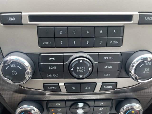 Used 2010 Ford Fusion SEL image 4