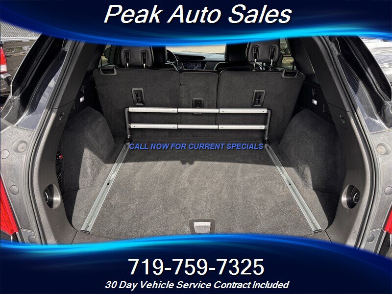 Used 2017 Cadillac XT5 Platinum AWD/4WD image 30